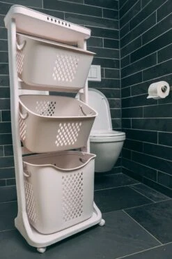 Sens Design Wassorteerder – Wasmand Met 3 Vakken - Op Wieltjes -Huishoudelijke Winkel 799x1200 14